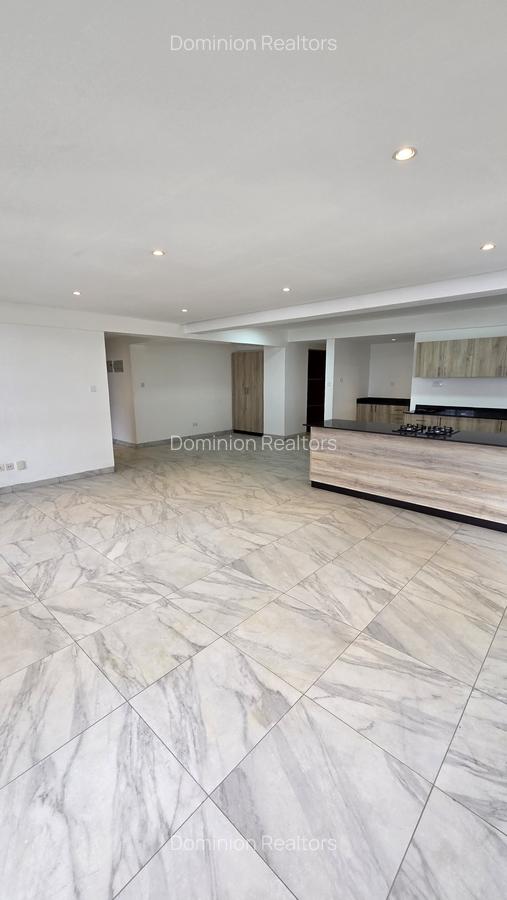 4 Bed Apartment with En Suite in Westlands Area - 2