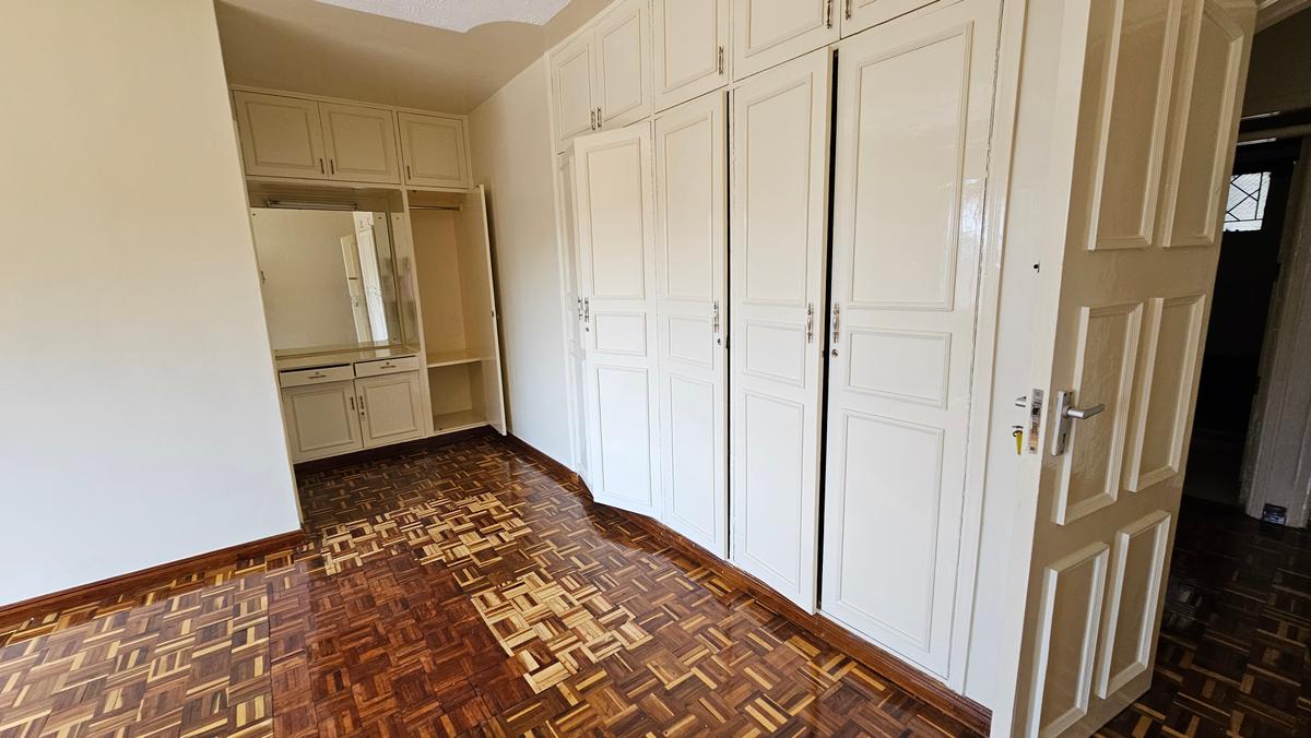 Serviced 3 Bed Apartment with En Suite in Kileleshwa - 6