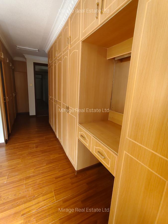 3 Bed Apartment with En Suite in Kileleshwa - 13