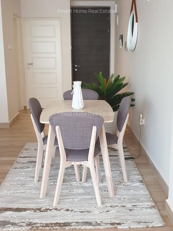 Furnished 2 Bed Apartment with En Suite at 4Th Parklands Avenue - 7