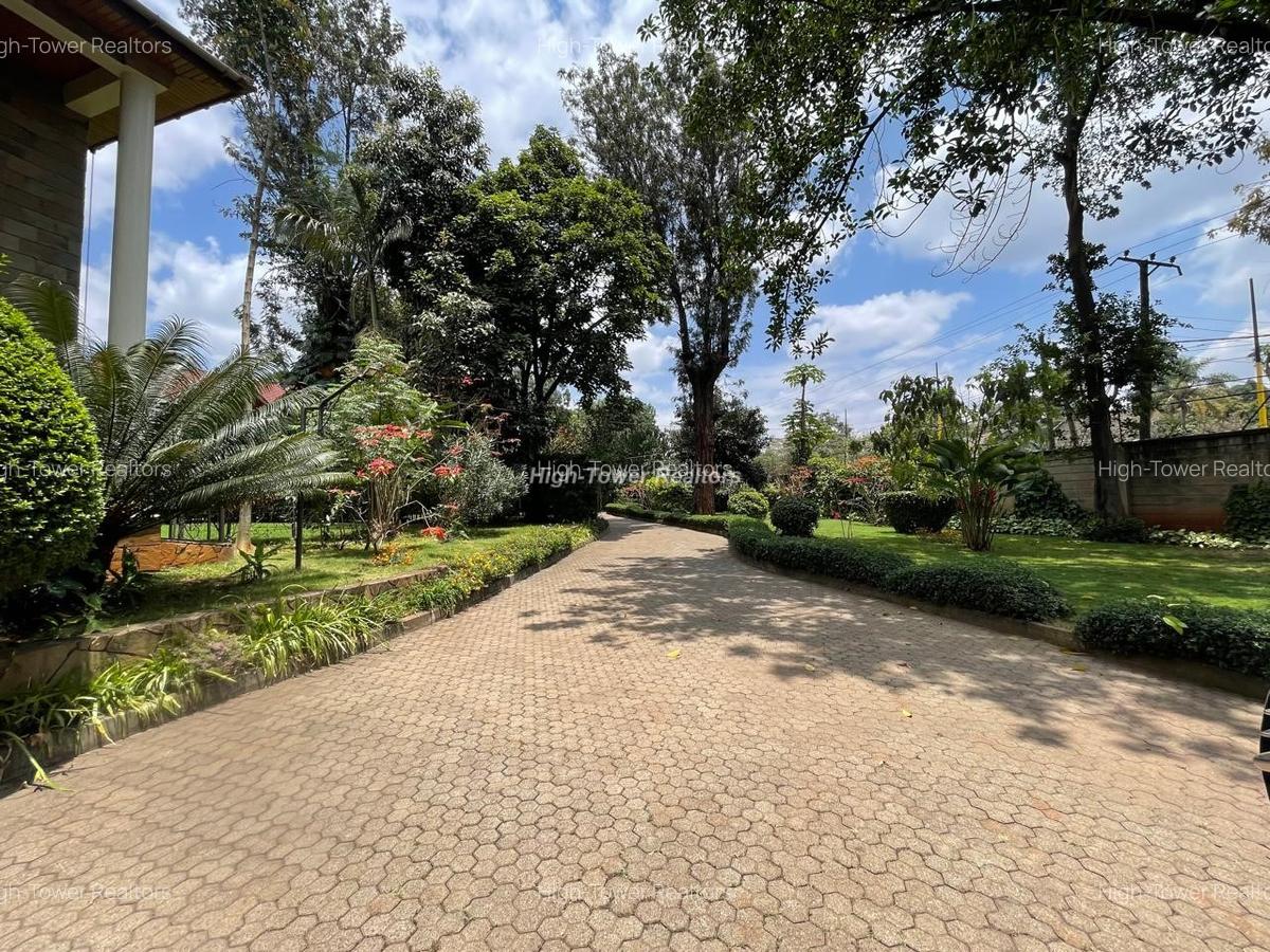 4 Bed House with En Suite in Muthaiga - 4