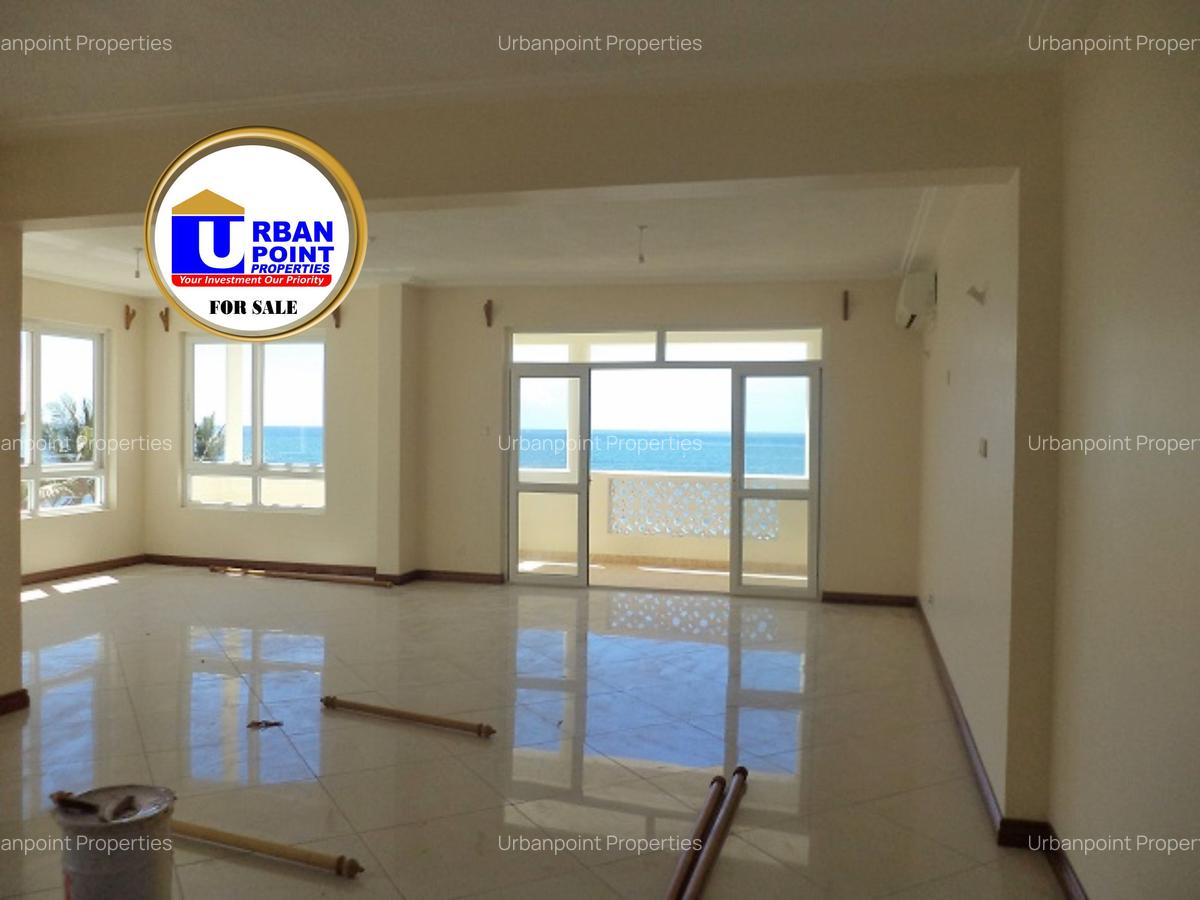 3 Bed Apartment with En Suite in Nyali Area - 11