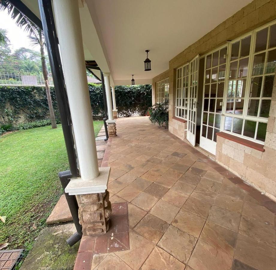 5 Bed Townhouse in Lavington - 11