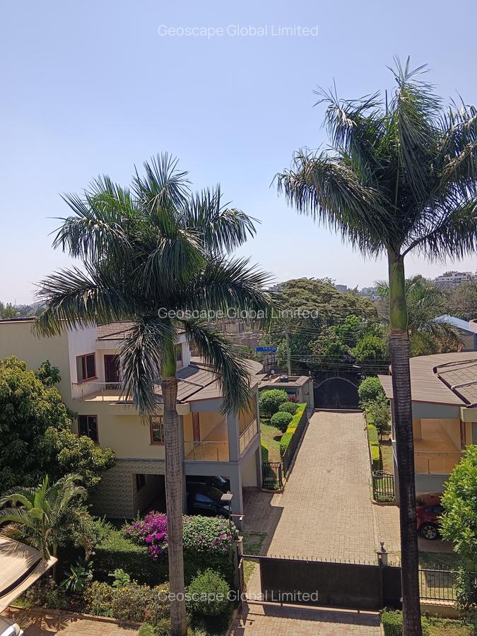 5 Bed Villa with En Suite in Lavington - 3