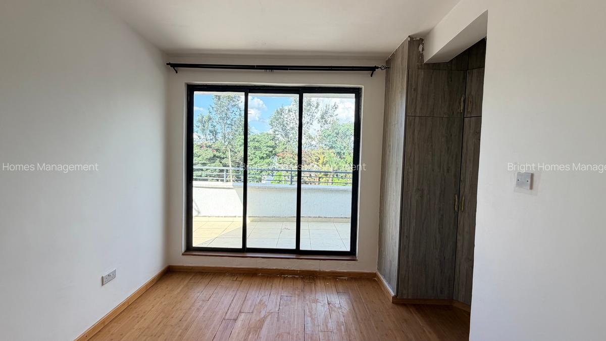 4 Bed Townhouse with En Suite in Lavington - 15