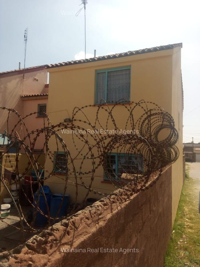 4 Bed House with Garden at Phase 5 - 4