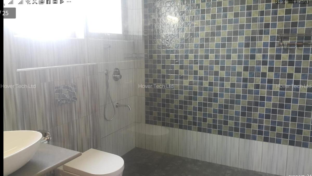 5 Bed Villa with En Suite in Lavington - 16