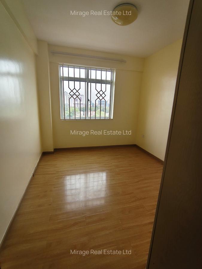 3 Bed Apartment with Gym in Kilimani - 6