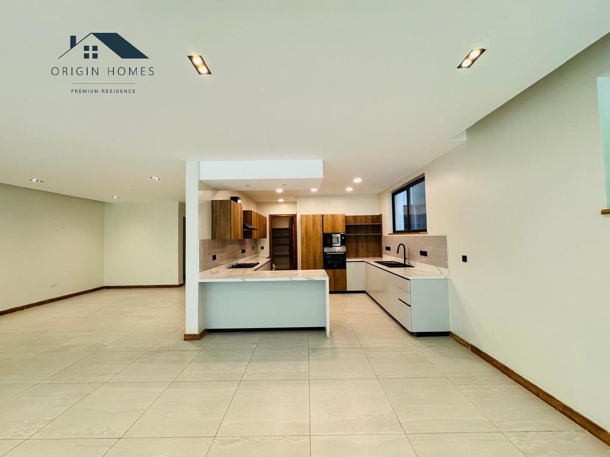 4 Bed Apartment with En Suite at Peponi Road - 5