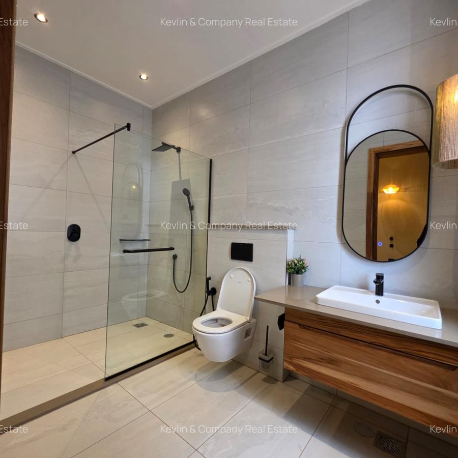 4 Bed Apartment with En Suite in Loresho - 11
