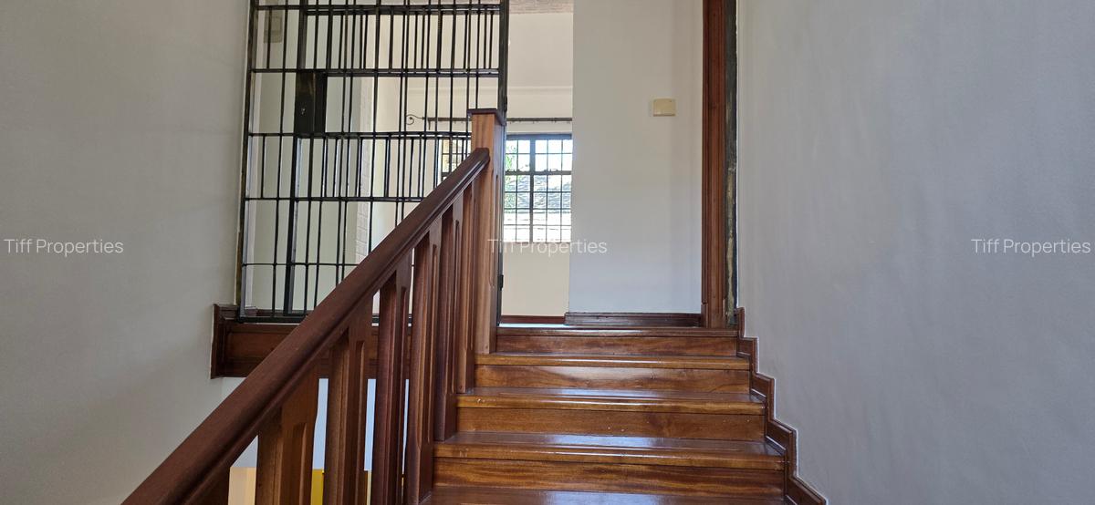 4 Bed Townhouse in Westlands Area - 9