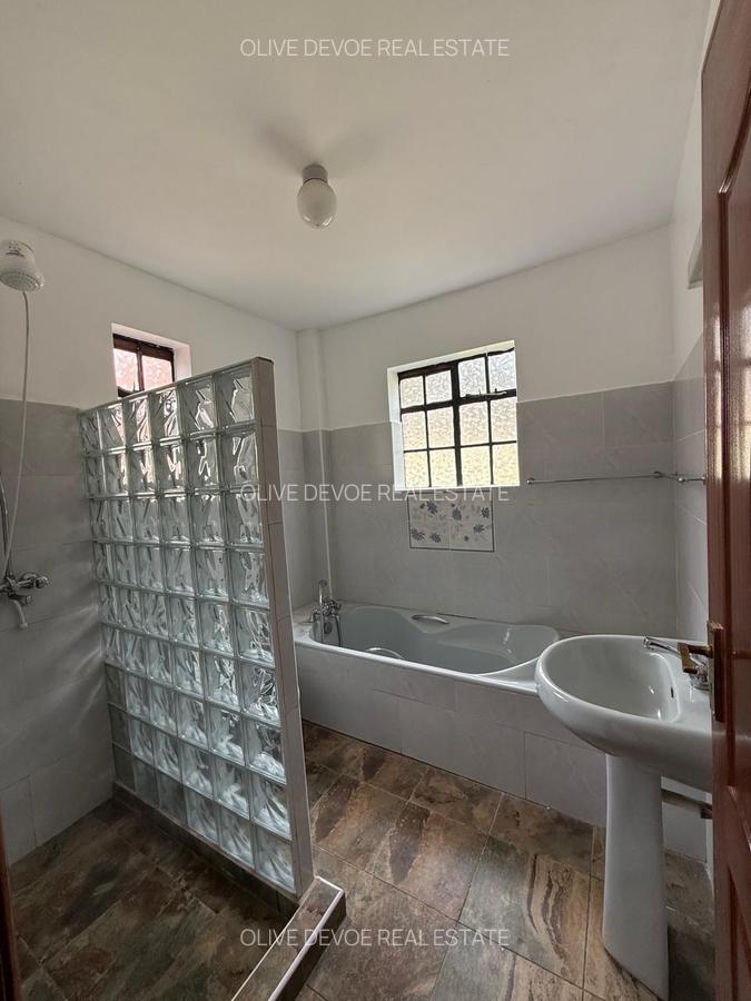 4 Bed Villa with En Suite in Karen - 11