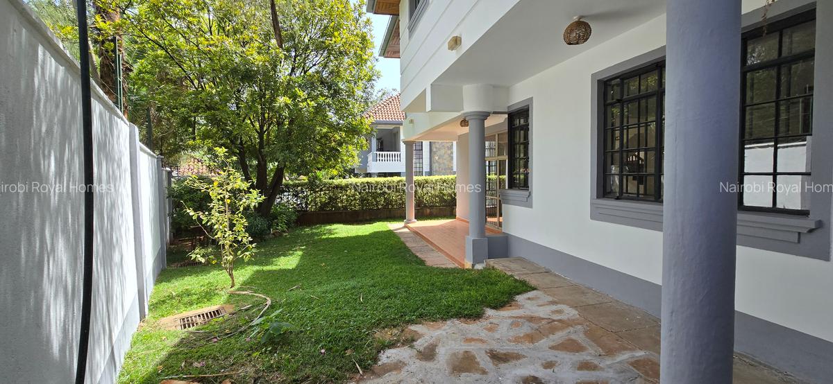4 Bed Townhouse with En Suite at Lavington Green - 5