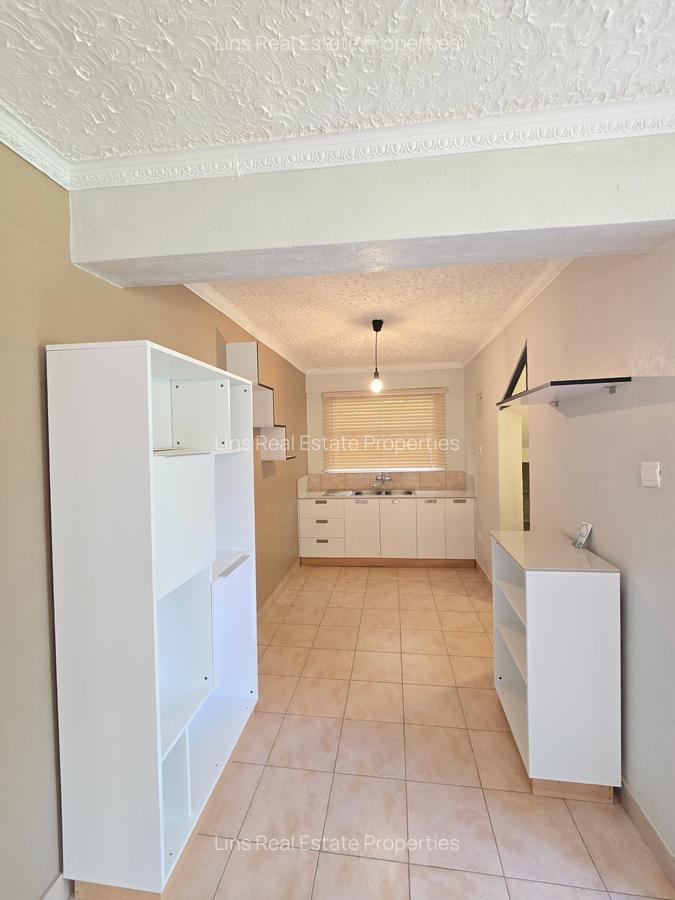 2 Bed House with En Suite in Karen - 15