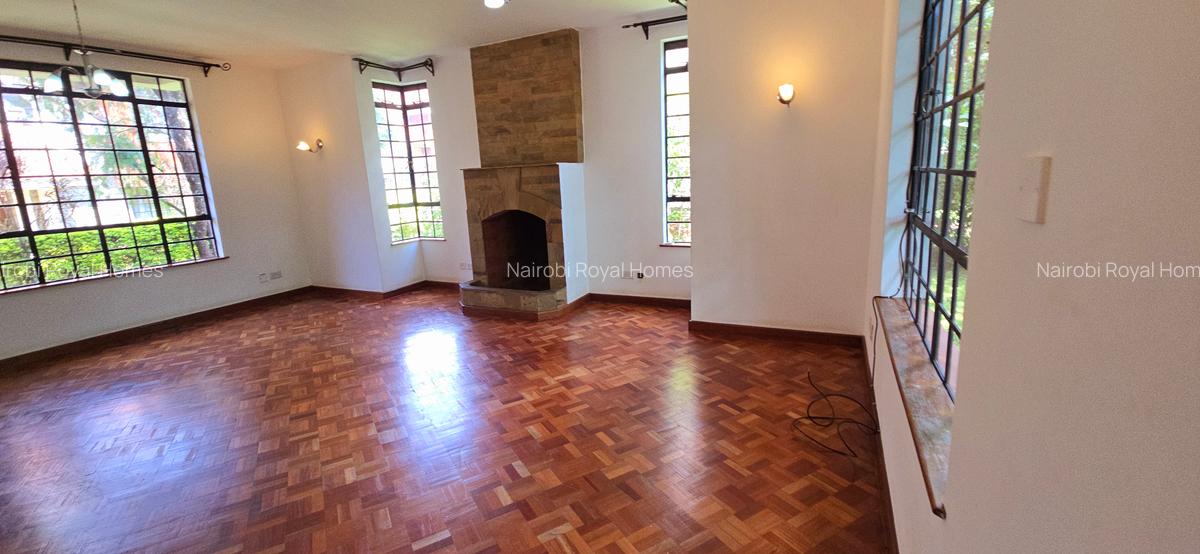 4 Bed Townhouse with En Suite at Lavington Green - 12
