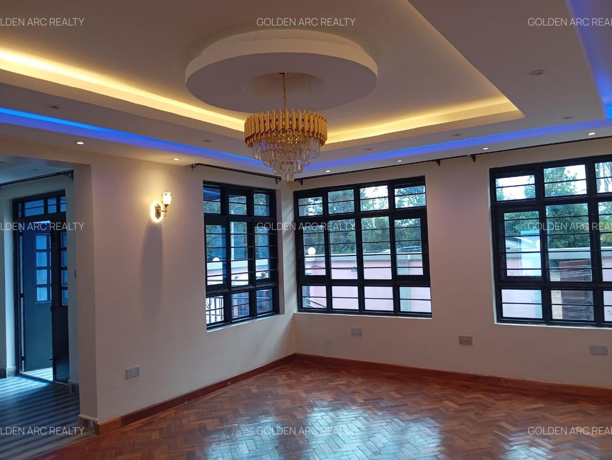 5 Bed Townhouse with En Suite in Karen - 6