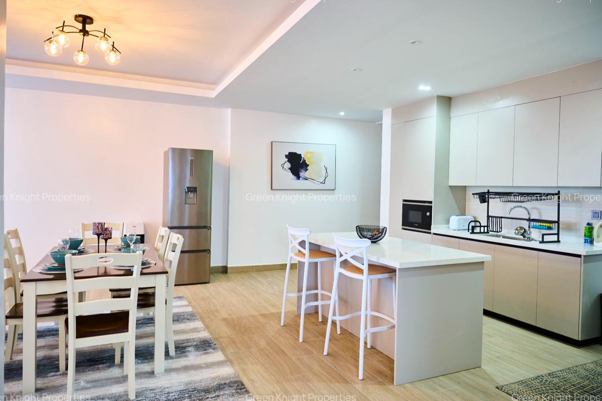 Serviced 3 Bed Apartment with En Suite in Riverside - 1