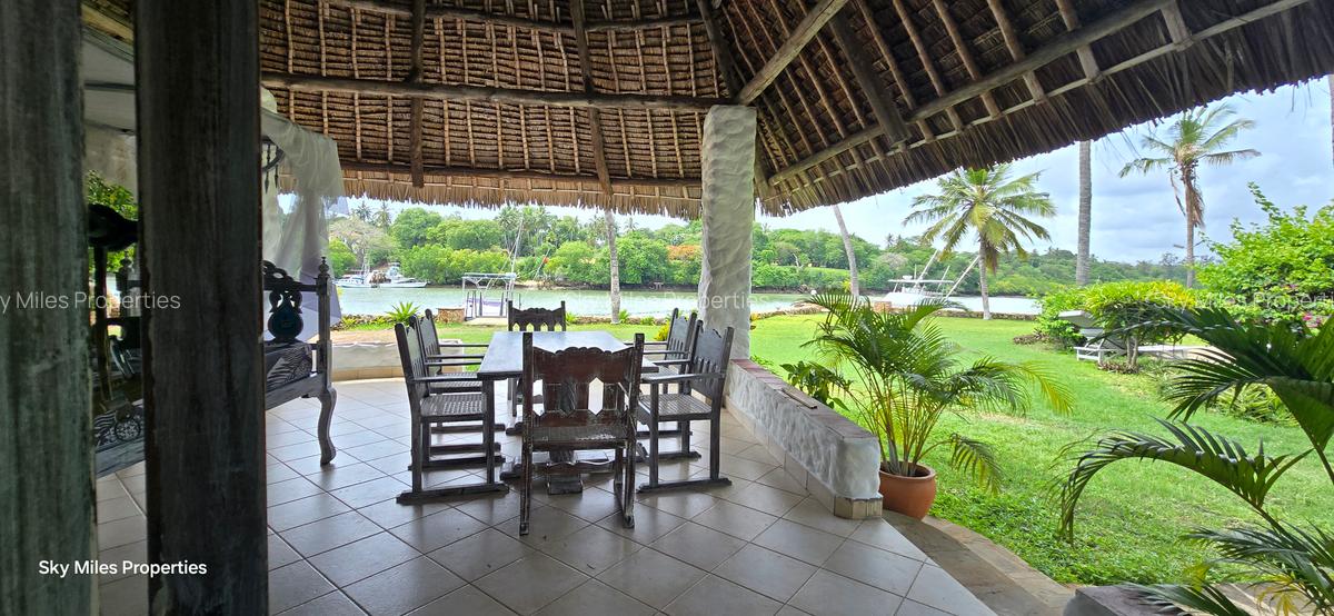 1 Bed Villa with En Suite at La-Marina Mtwapa - 4