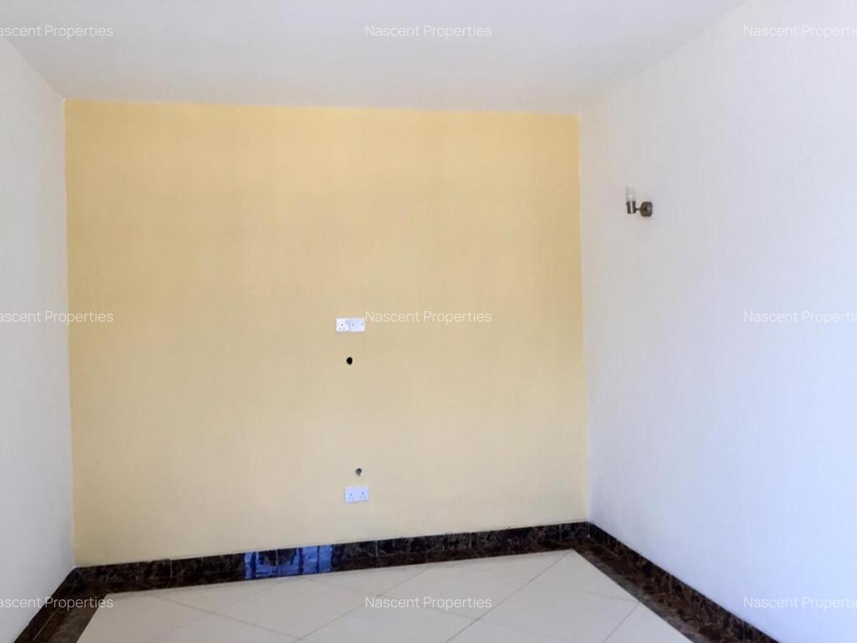 5 Bed Townhouse with En Suite in Kitisuru - 8