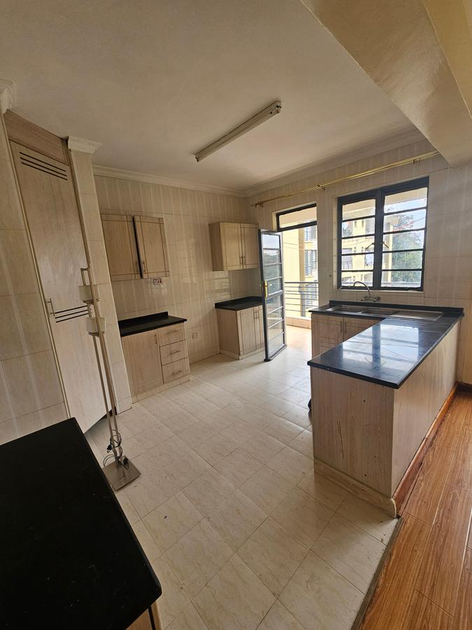 3 Bed Apartment with En Suite at Kileleshwa - 4