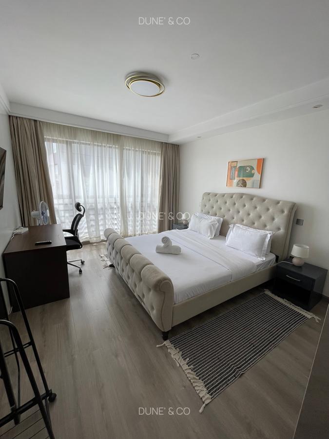 Serviced 3 Bed Apartment with En Suite in Riverside - 18