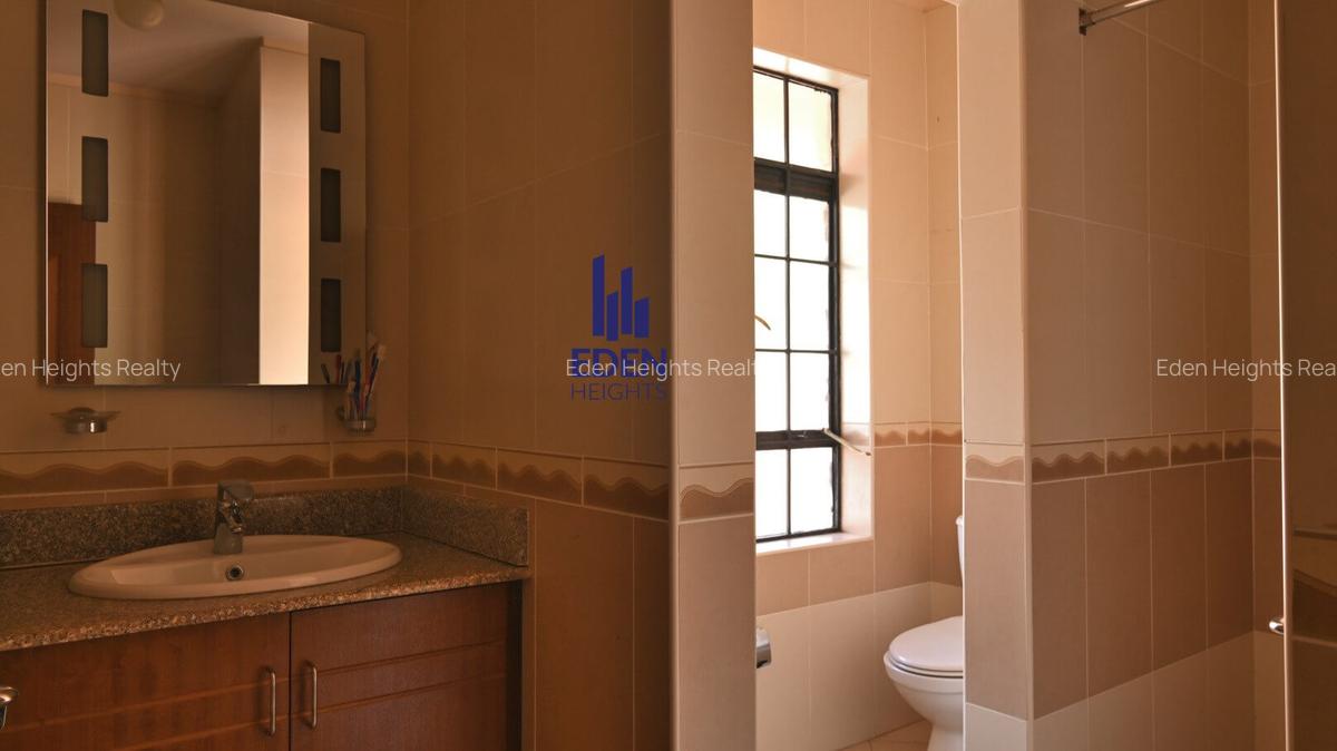 5 Bed Townhouse in Spring Valley - 11