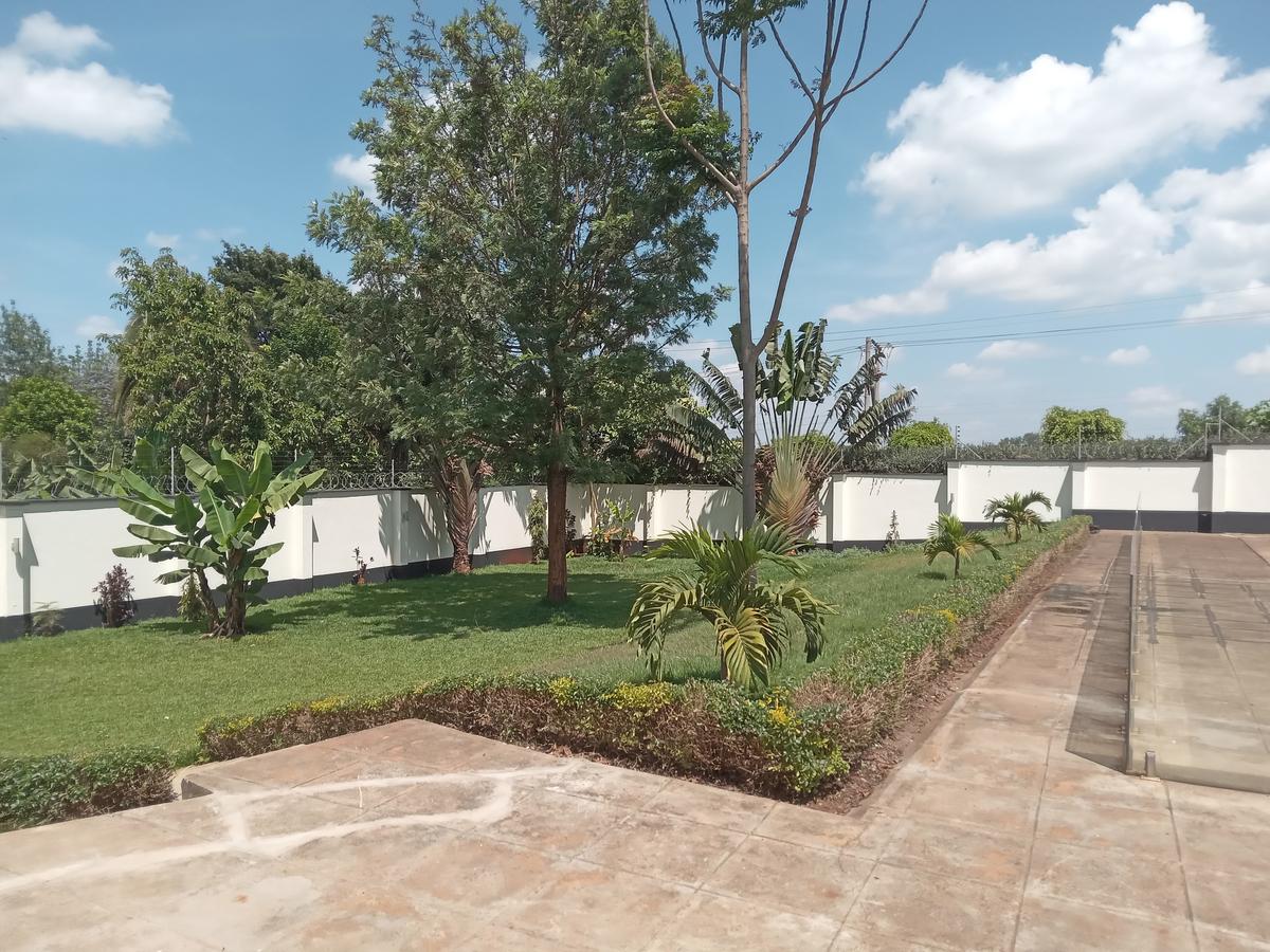 5 Bed House with En Suite at Runda Area - 19