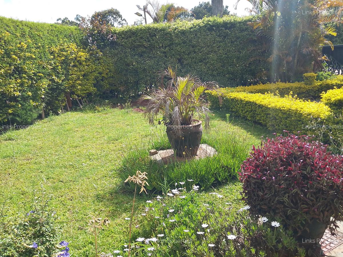 5 Bed Townhouse with En Suite at Karen - 19