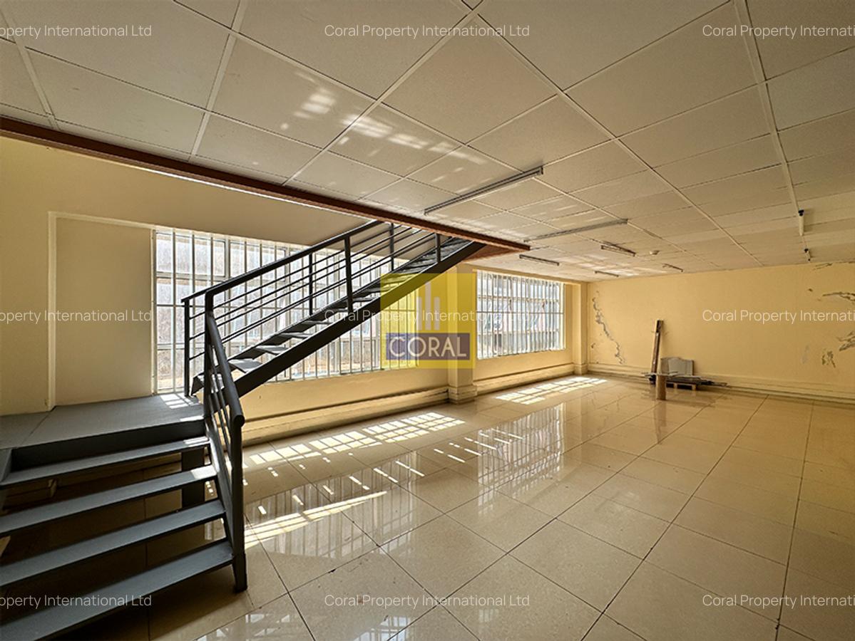 4,483 ft² Office in Parklands - 4