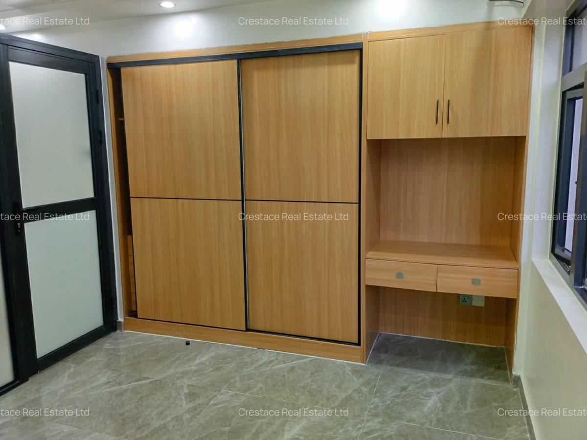 1 Bed Apartment with Gym in Kilimani - 2