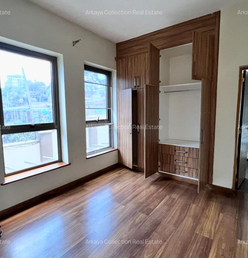 4 Bed Townhouse with En Suite in Kileleshwa - 6