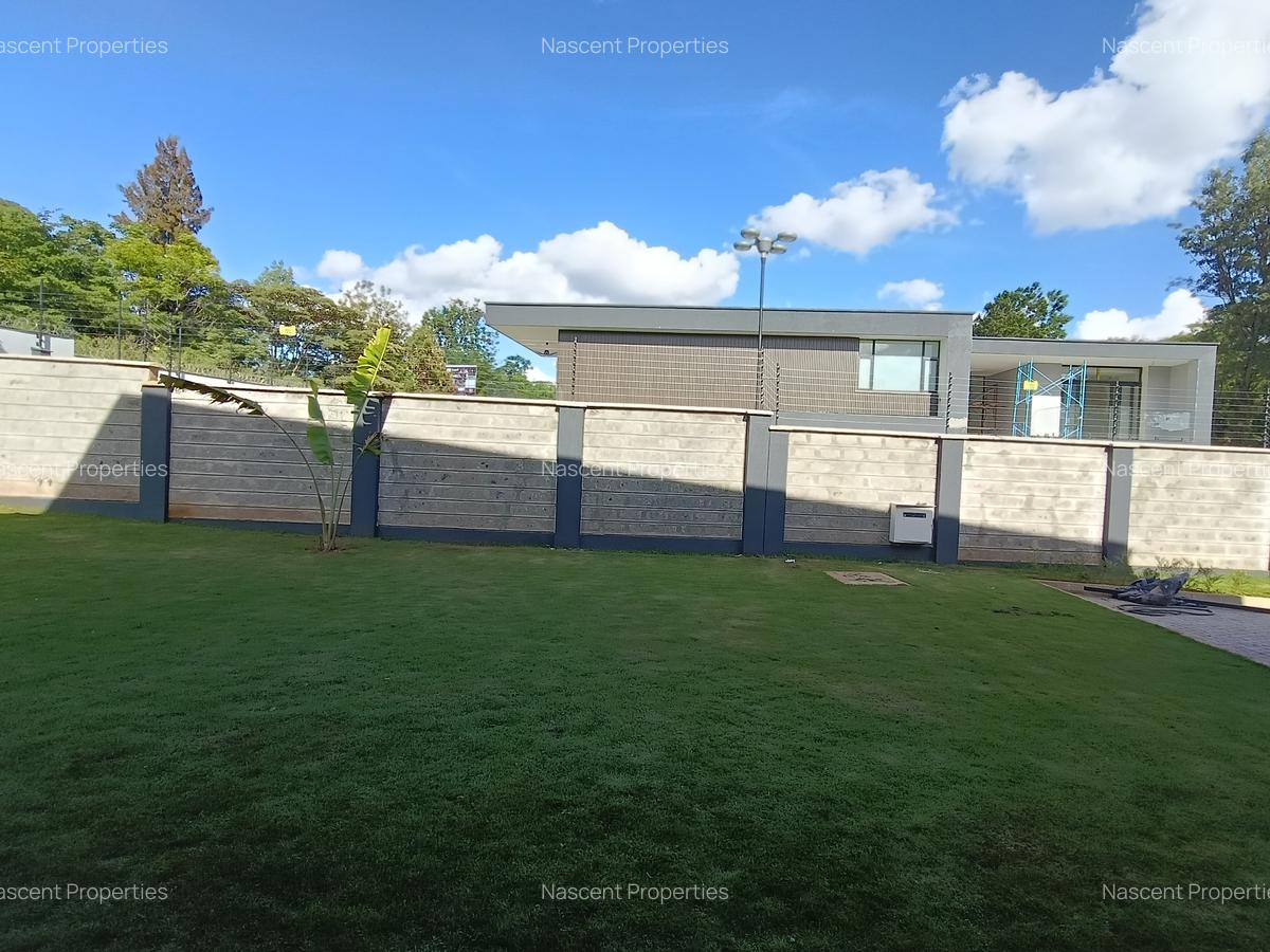 5 Bed House with En Suite in Nyari - 20