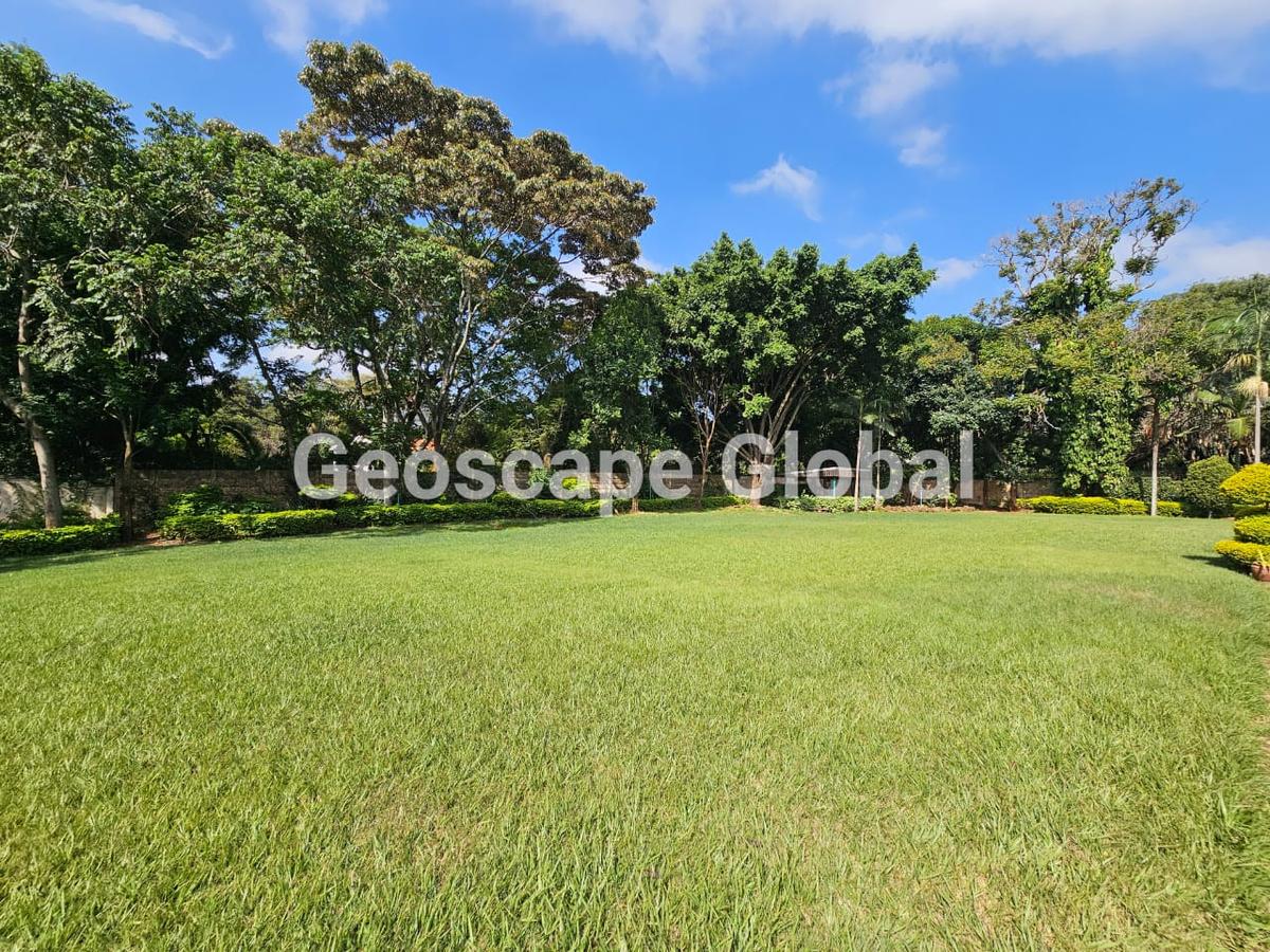5 Bed House with En Suite in Muthaiga - 4