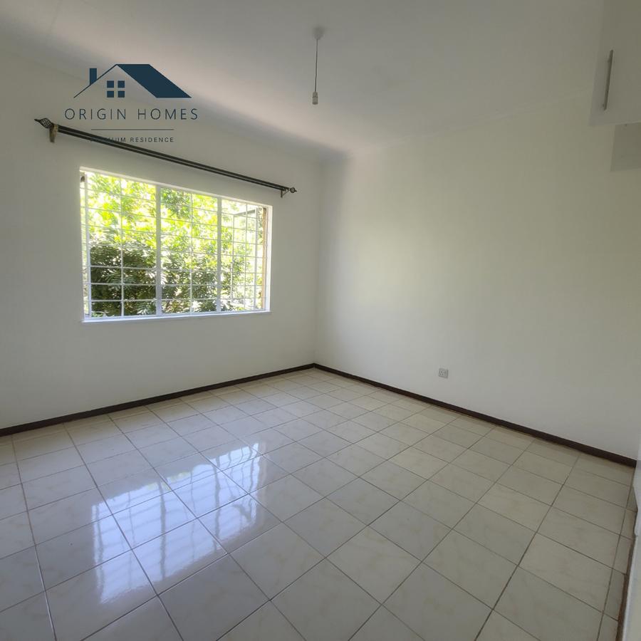 3 Bed House with En Suite at Kilimani - 19