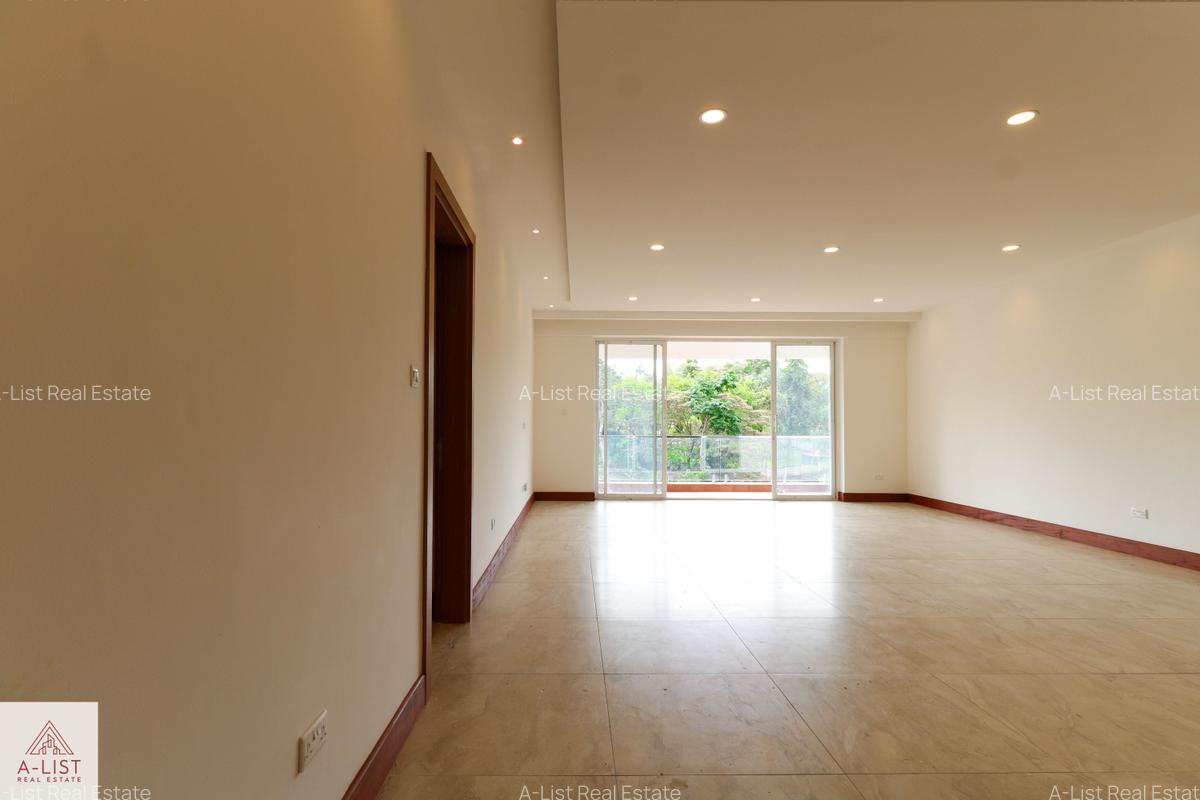 2 Bed Apartment with En Suite at City Park Drive - 8