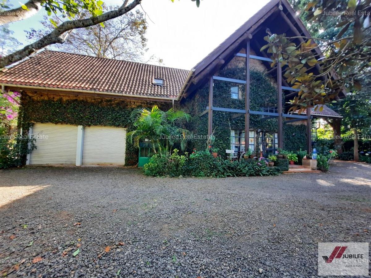 3 Bed House with En Suite in Nyari - 6