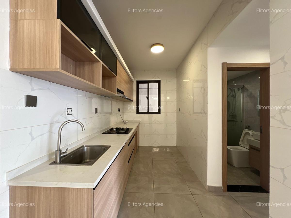 1 Bed Apartment with En Suite at Riverside Drive - 6