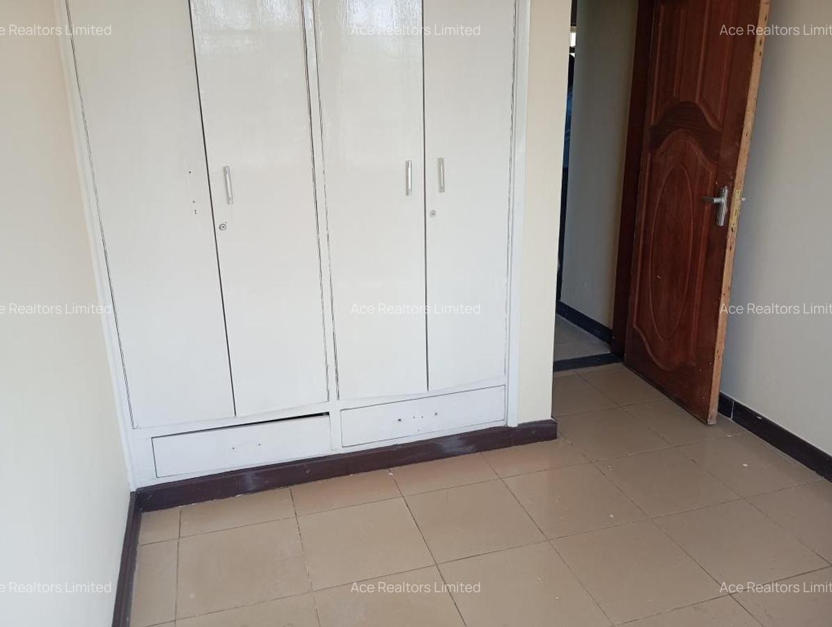 2 Bed Apartment with En Suite at Near Nairobi West Hospital - 9