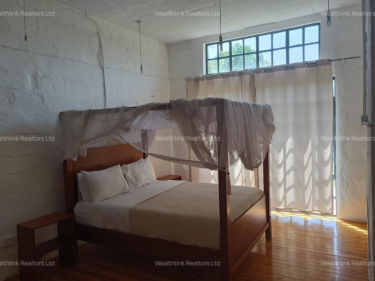 3 Bed House with En Suite at Garden Estate - 19