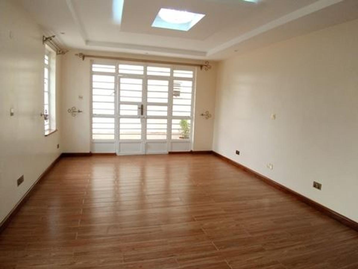 3 Bed House with En Suite in Karen - 9