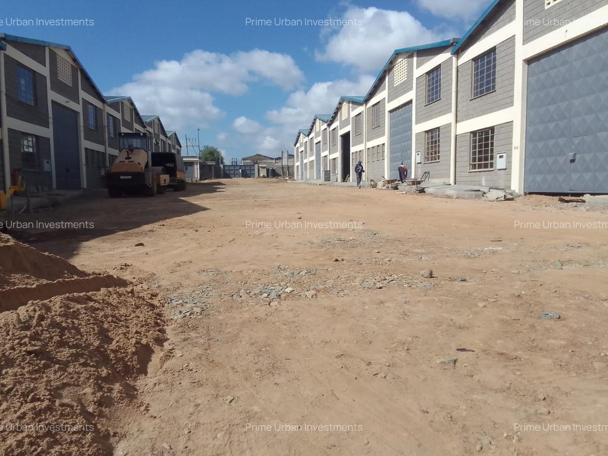5,167 ft² Warehouse with Service Charge Included at Mombasa Road - 2