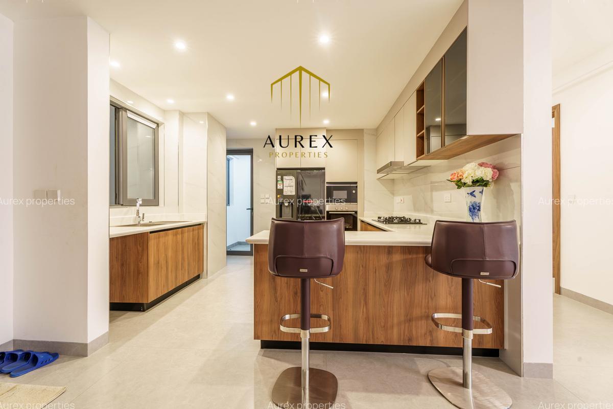 3 Bed Apartment with En Suite in Westlands Area - 2