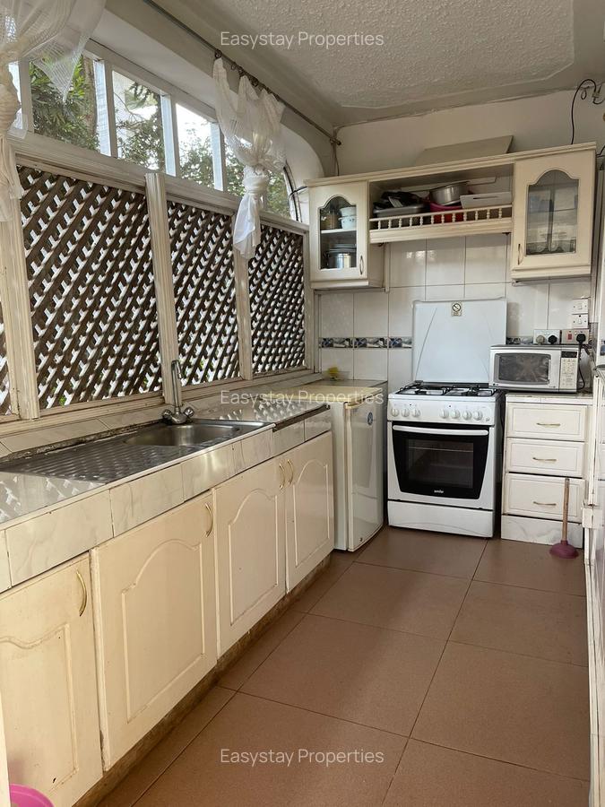 1 Bed House with En Suite in Nyari - 5