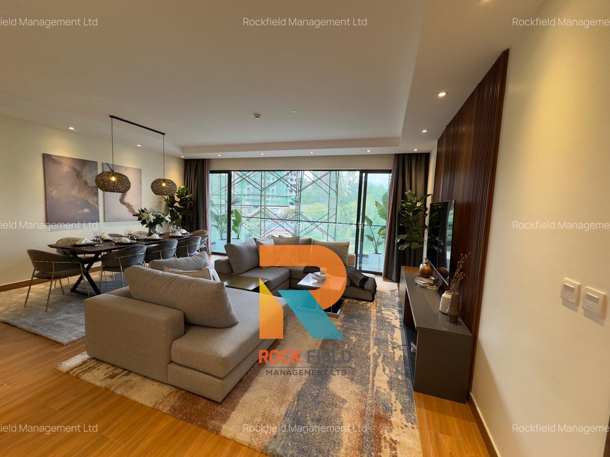 3 Bed Apartment with En Suite in Riverside - 7