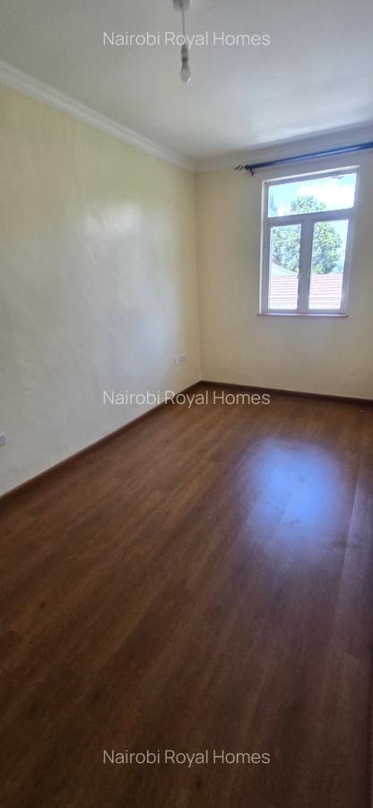 5 Bed Townhouse with En Suite at Kyuna Road - 3