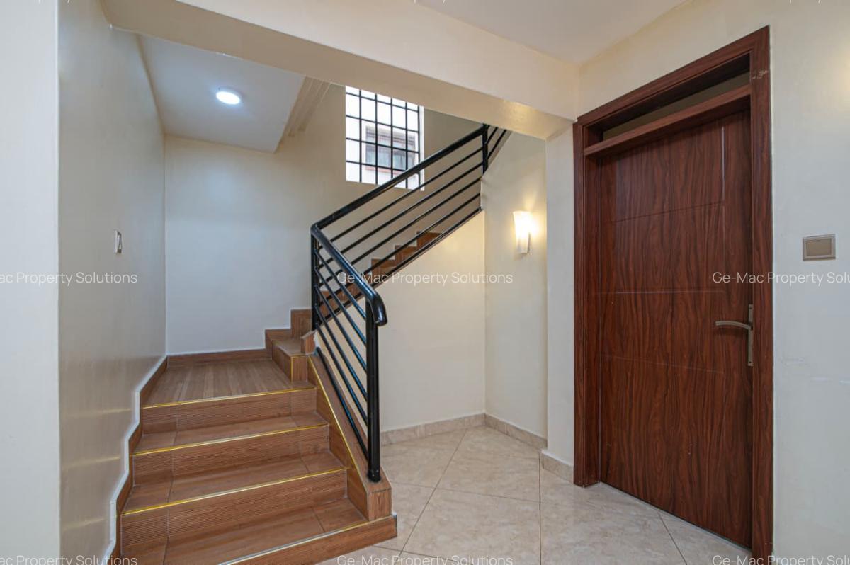 4 Bed House with En Suite in Kiambu Road - 8