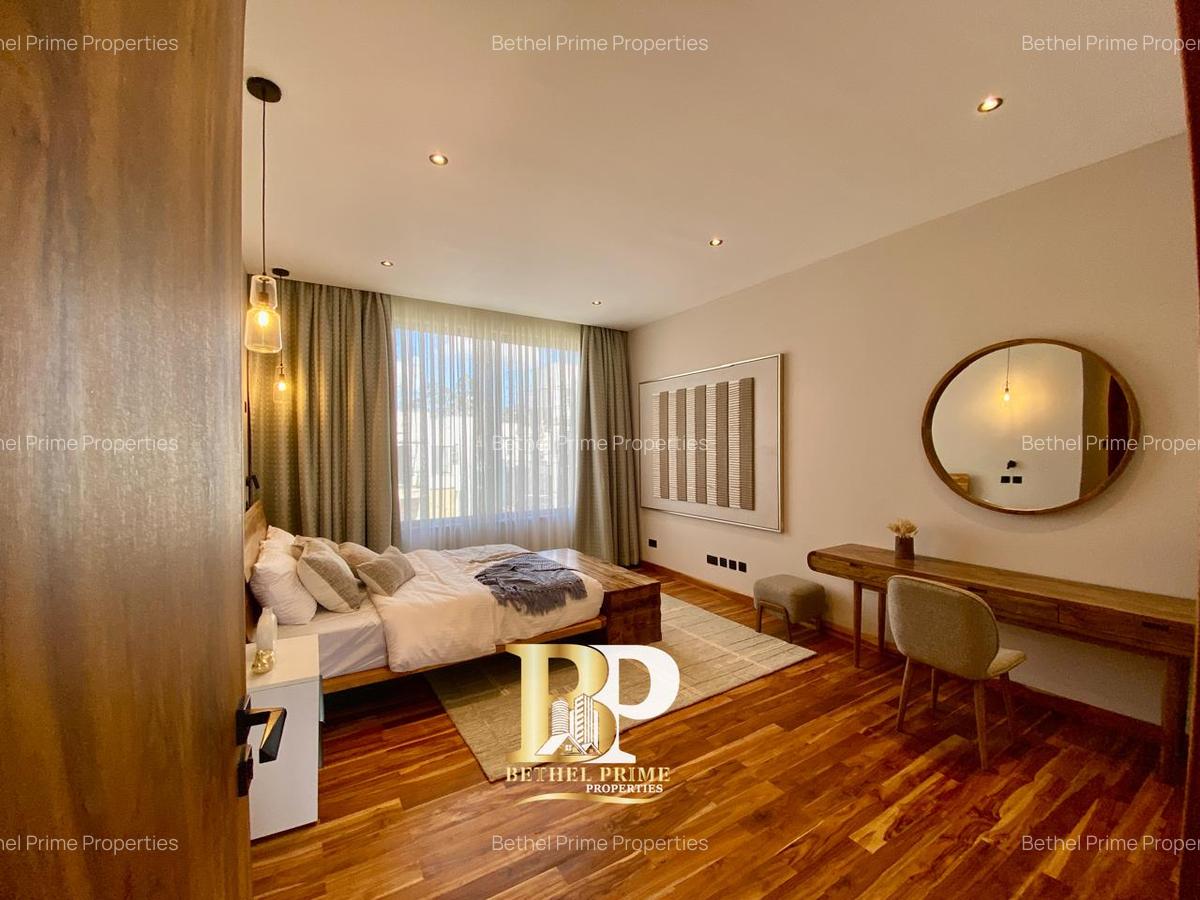 4 Bed Villa with En Suite in Loresho - 18