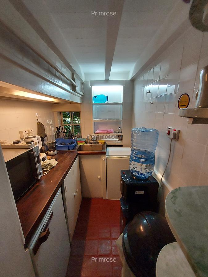 Furnished Bedsitter in Rosslyn - 8