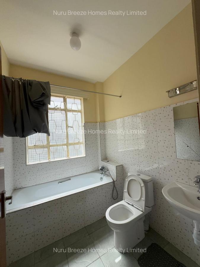 4 Bed House with En Suite in Runda - 7