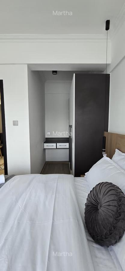 Serviced 1 Bed Apartment with Swimming Pool at Sports Rd - 11